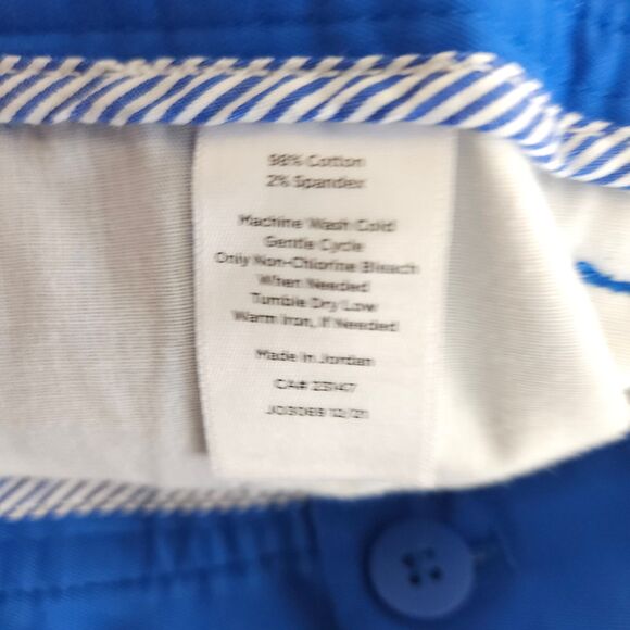 Talbots Womens 2P Petite 31x6 Blue Flat Front Relaxed Fit Chino Khaki Shorts - Picture 4 of 7